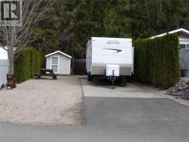 2698 Blind Bay Road Unit# G36, Blind Bay, British Columbia V0E1H1