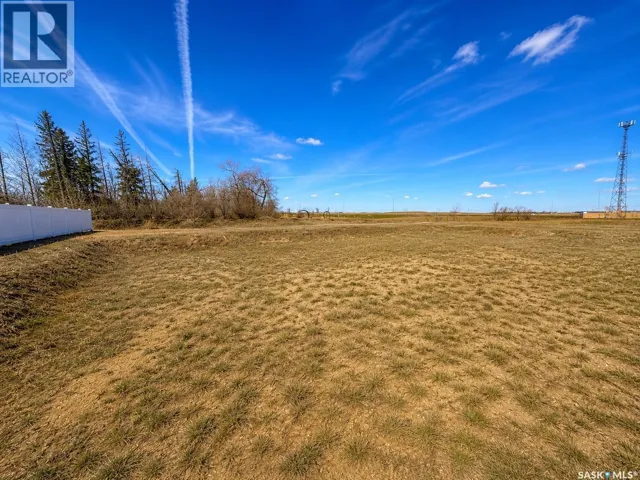 11 TBD Chateau CRESCENT, Pilot Butte, Saskatchewan S0G3Z0