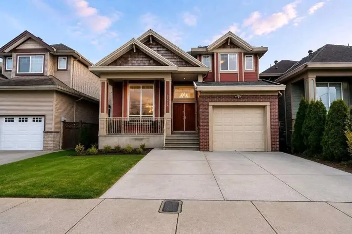 27760 PULLMAN AVENUE, Abbotsford, British Columbia V4X0A2