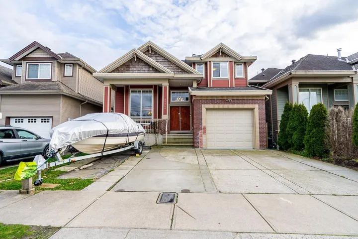 27760 PULLMAN AVENUE, Abbotsford, British Columbia V4X0A2