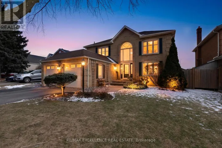 30 NORTHUMBERLAND PLACE, Brampton (Westgate), Ontario L6S4E5