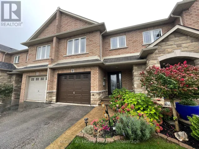9 PERIWINKLE DRIVE, Hamilton (Stoney Creek), Ontario L0R1P0