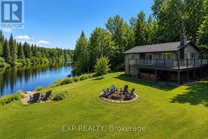 249 RIVER DRIVE, Burk's Falls, Ontario P0A1C0