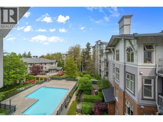 404 4883 MACLURE MEWS, Vancouver, British Columbia V6J5M8