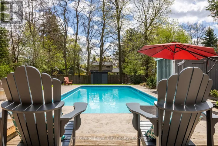 255 NORMANDY AVENUE, Waterloo, Ontario N2K1X6