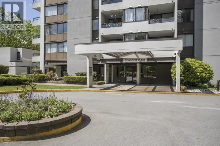 1607 9521 CARDSTON COURT, Burnaby, British Columbia V3N4R8