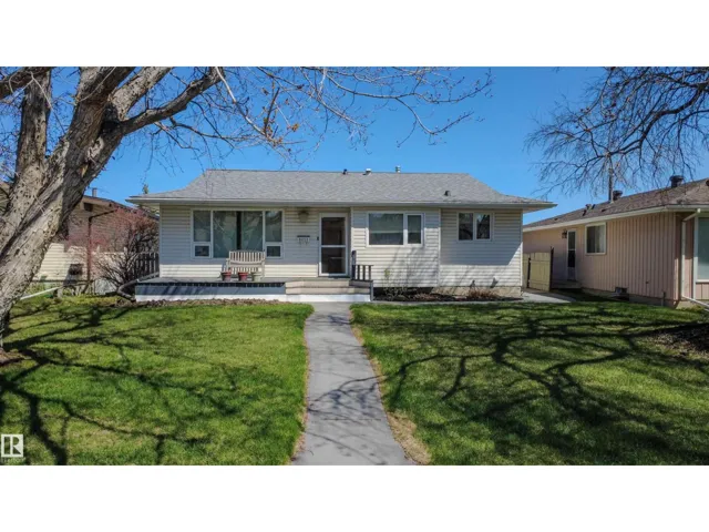 8651 27 AV NW, Edmonton, Alberta T6T1X7