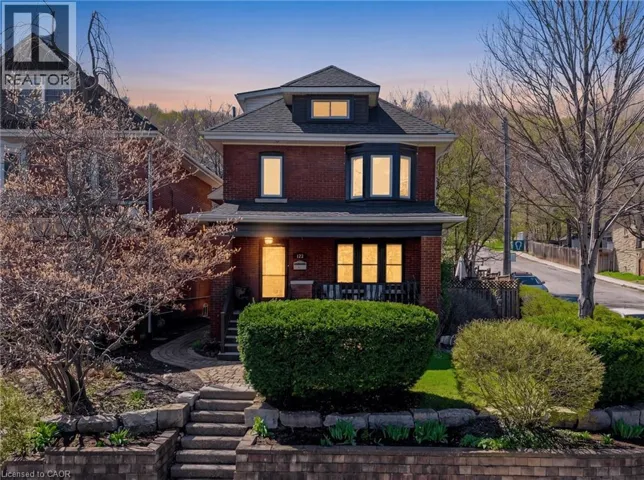 123 HILLCREST Avenue, Hamilton, Ontario L8P2X1