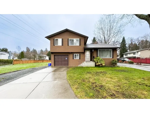 14096 66A AVENUE, Surrey, British Columbia V3W6M4