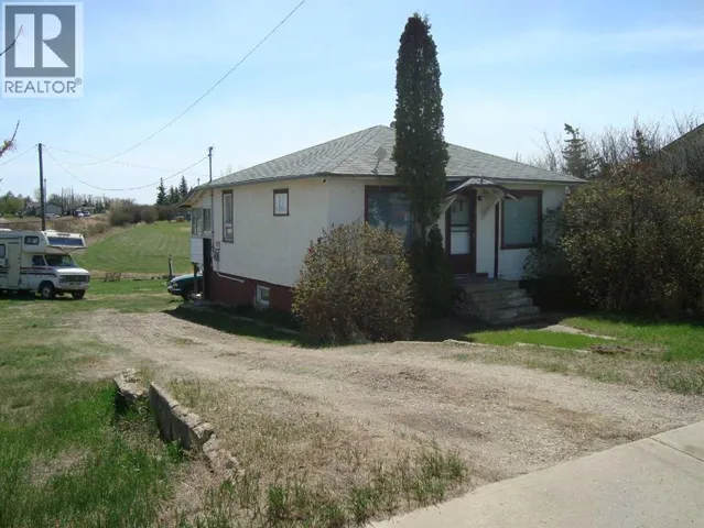197 First Street, Trochu, Alberta T0M2C0