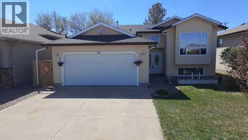 5214 45 Avenue, Taber, Alberta T1G1B4
