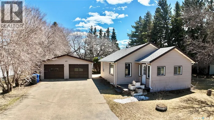 310 4th STREET, Bredenbury, Saskatchewan S0A0H0