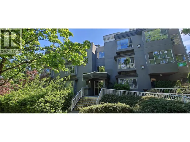 302 120 GARDEN DRIVE, Vancouver, British Columbia V5L4P4