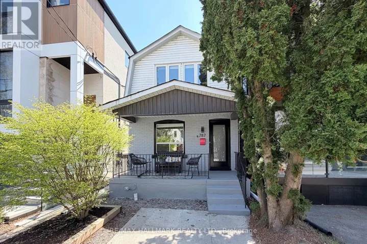 787 SAMMON AVENUE, Toronto (Danforth Village-East York), Ontario M4C2E6