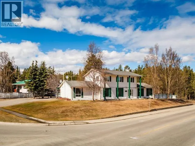 1201 HICKORY STREET, Whitehorse, Yukon Y1A4M4