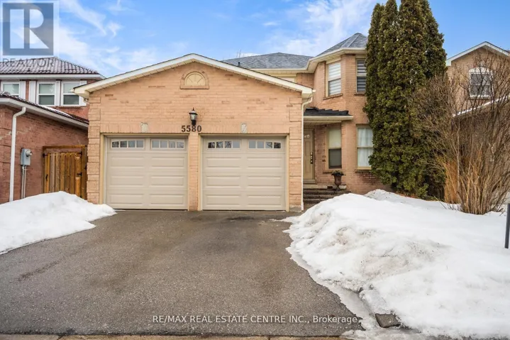 5580 MILLBROOK LANE, Mississauga (East Credit), Ontario L5M3X9