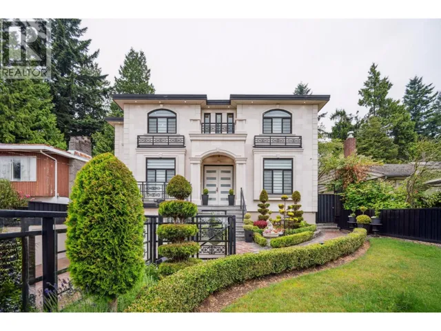 4319 SOUTHWOOD STREET, Burnaby, British Columbia V5J2G3