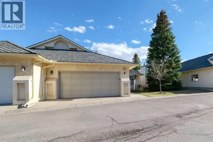 37 Edgepark Villas NW, Calgary, Alberta T3A3S2