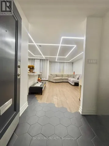 451 THE WEST MALL, Toronto (Etobicoke West Mall), Ontario M9C1G1