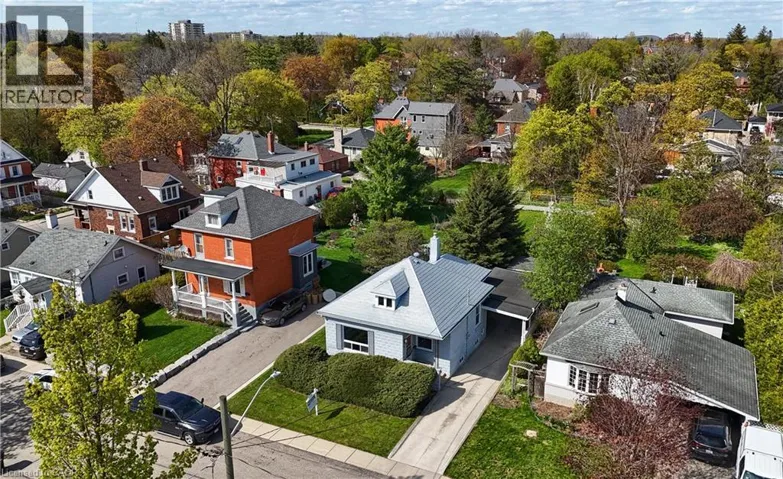 733 SHERRING Street, Cambridge, Ontario N3H2X3
