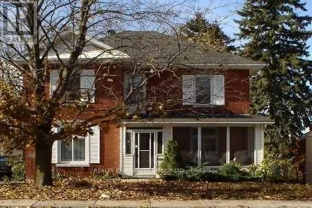 16970 BAYVIEW AVENUE, Newmarket (Gorham-College Manor), Ontario L3Y6M5