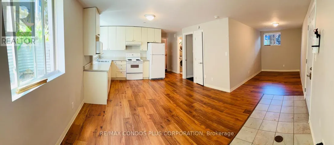 BSMT - 5 THIRTY-FIFTH STREET, Toronto (Long Branch), Ontario M8W3J6
