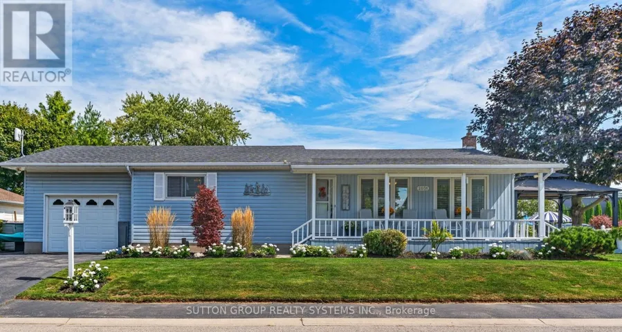 2031 ERIE STREET, Norfolk (Port Dover), Ontario N0A1N7