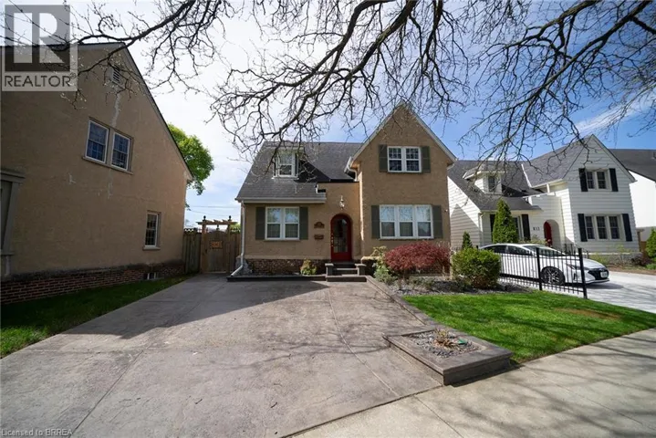 48 LINCOLN Avenue, Brantford, Ontario N3T4S7