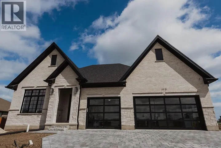 110 NEWCASTLE DRIVE, Sarnia, Ontario N7S0A7