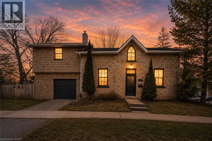 200 E ST GEORGE Street E, Fergus, Ontario N1M1K4