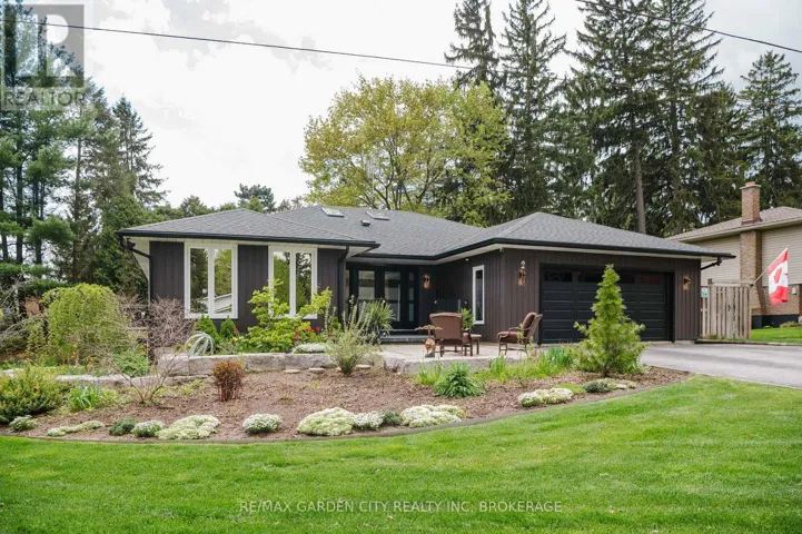 2 VALLEYVIEW COURT, Pelham (Fonthill), Ontario L0S1E0