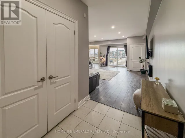 413 - 100 DEAN AVENUE, Barrie (Painswick South), Ontario L9J0H1