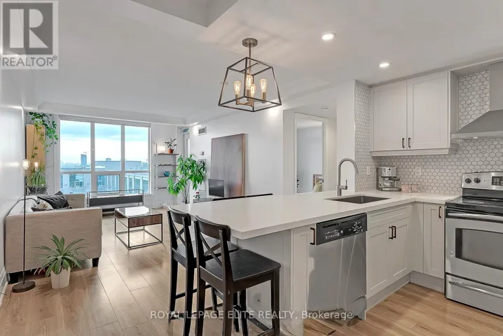 1816 - 185 LEGION ROAD N ROAD, Toronto (Mimico), Ontario M8Y0A1