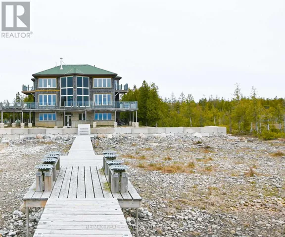 796 DORCAS BAY ROAD, Northern Bruce Peninsula, Ontario N0H2R0