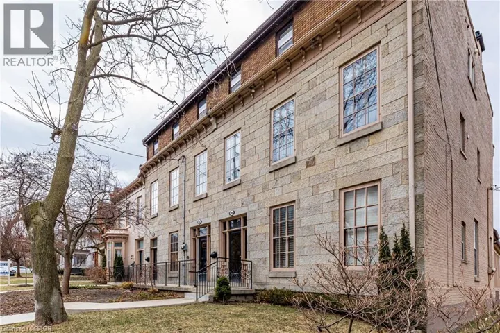 212 BAY Street S, Hamilton, Ontario L8P3J1