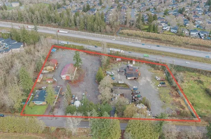 21341/ 21373 83 AVENUE, Langley, British Columbia V2Y2C6