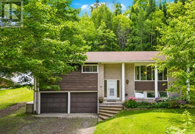 25 FOREST HILL ROAD, Bancroft (Bancroft Ward), Ontario K0L1C0
