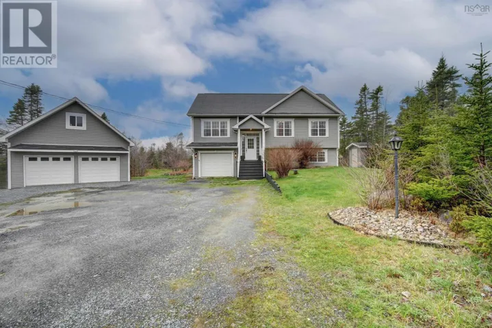 40 Pivot Lane, Hatchet Lake, Nova Scotia B3T2C8