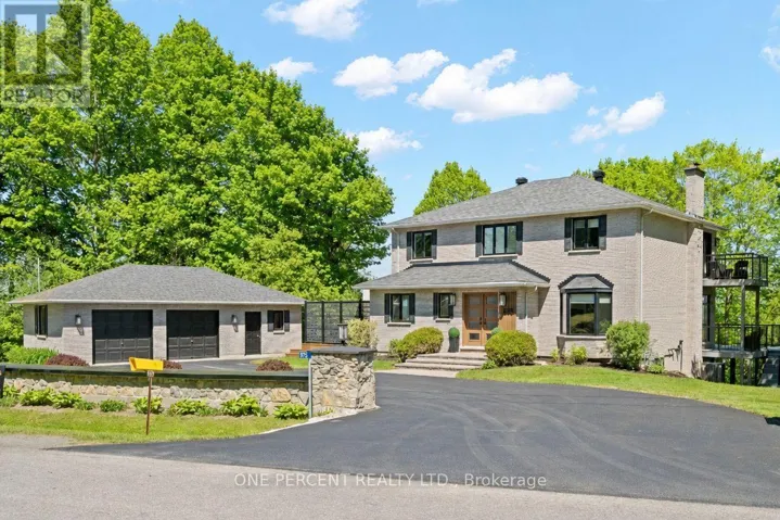 975 FIELDOWN STREET, Ottawa, Ontario K4C1B9