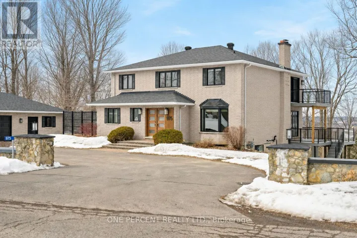 975 FIELDOWN STREET, Ottawa, Ontario K4C1B9