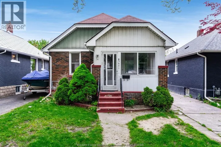 368 South STREET, Windsor, Ontario N9C2W5
