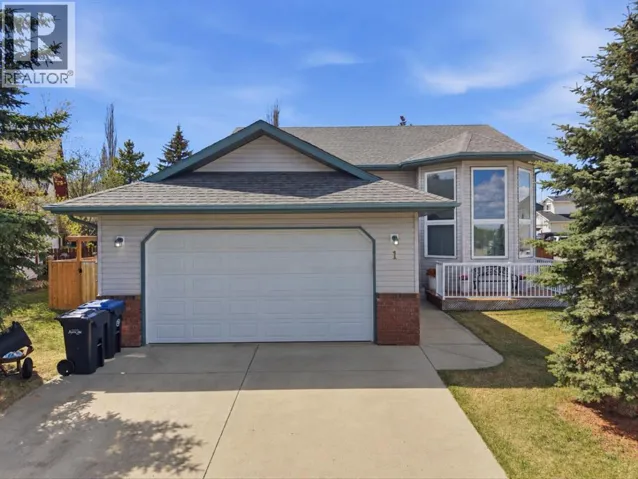 1 Pell Close, Sylvan Lake, Alberta T4S1W8