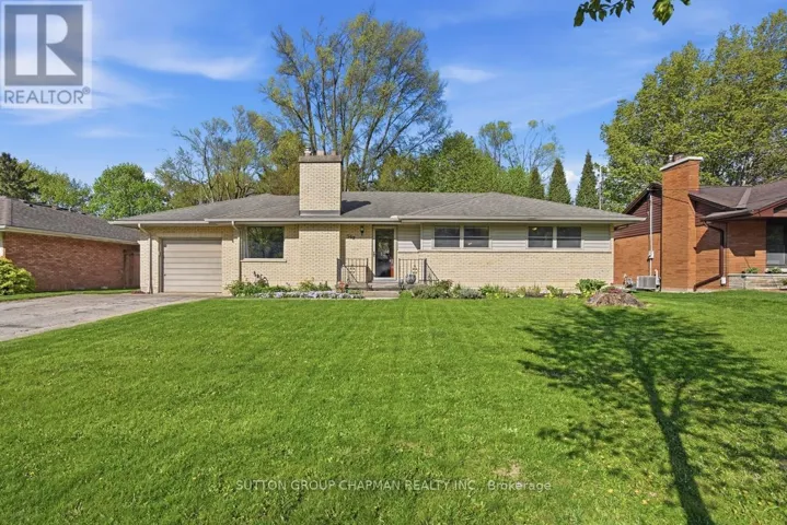 590 OAKRIDGE DRIVE, London North (North P), Ontario N6H3G2