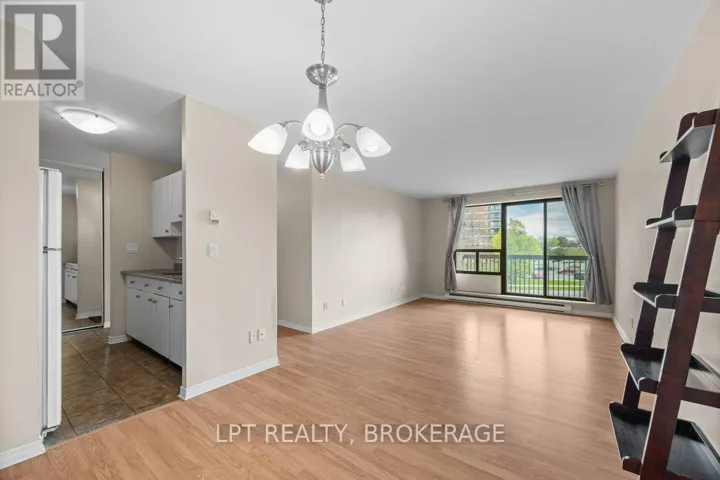 303 - 17 ELDON HALL PLACE, Kingston (Central City West), Ontario K7M7H5