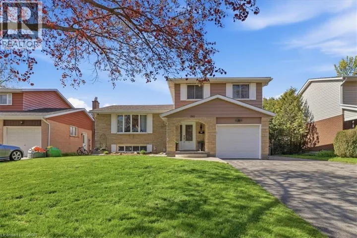393 SHALLMAR Court, Waterloo, Ontario N2K2G6