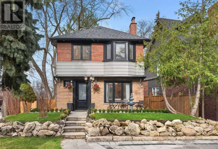 1 WANLESS CRESCENT, Toronto (Lawrence Park South), Ontario M4N3B6