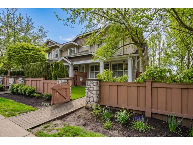 17 20460 66 AVENUE, Langley, British Columbia V2Y3B6