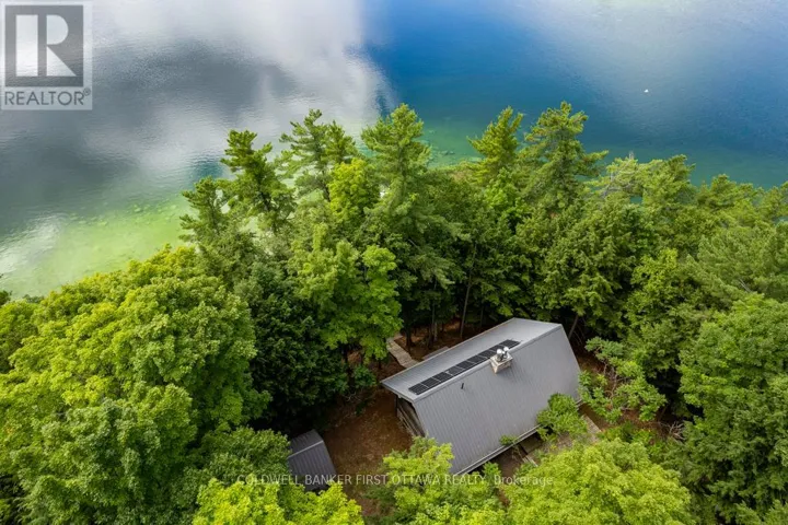 2275 PALMERSTON LAKE, Frontenac (Frontenac North), Ontario K0H2J0