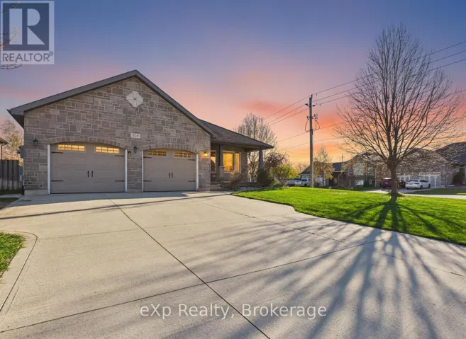 319 GINGRICH CRESCENT, Saugeen Shores, Ontario N0H2C1