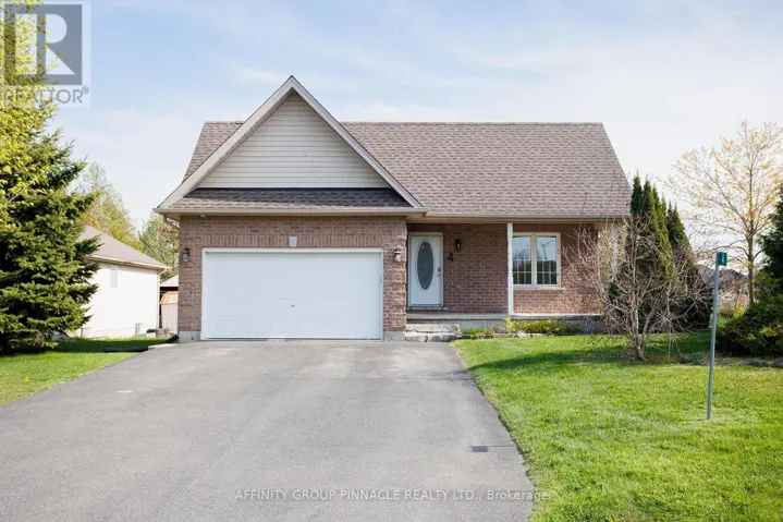 4 CHAMPLAIN BOULEVARD, Kawartha Lakes (Lindsay), Ontario K9V0H9